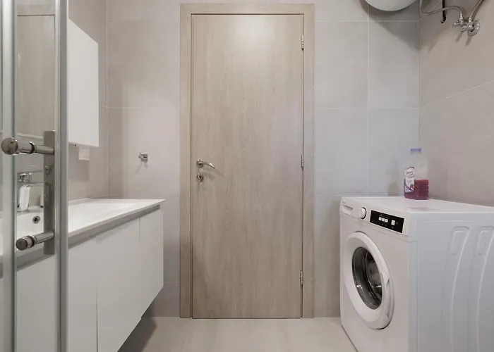 Sundial - Pool & Garden 公寓 *