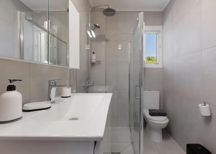 Sundial - Pool & Garden Pouládes