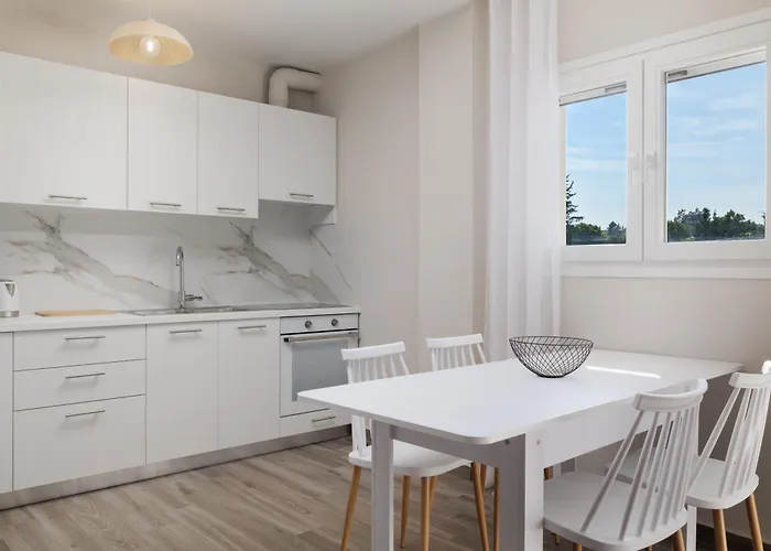 Sundial - Pool & Garden 公寓 *