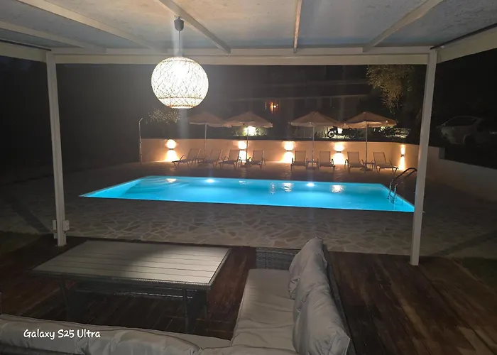 Sundial - Pool & Garden 公寓 Pouládes