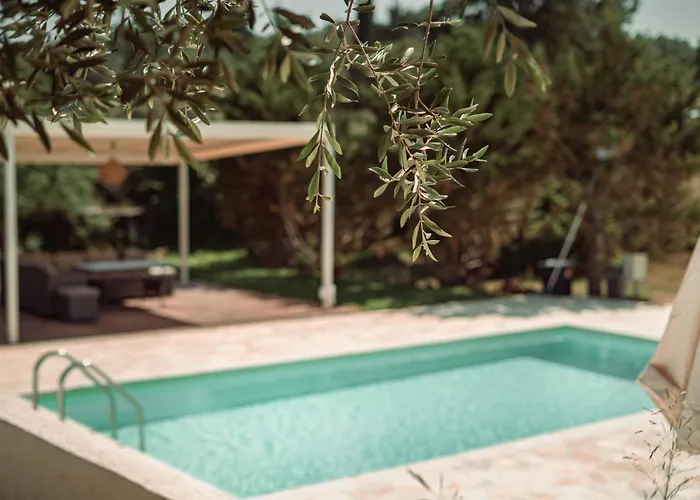 Sundial - Pool & Garden