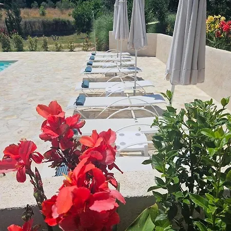 Sundial - Pool & Garden * Pouládes